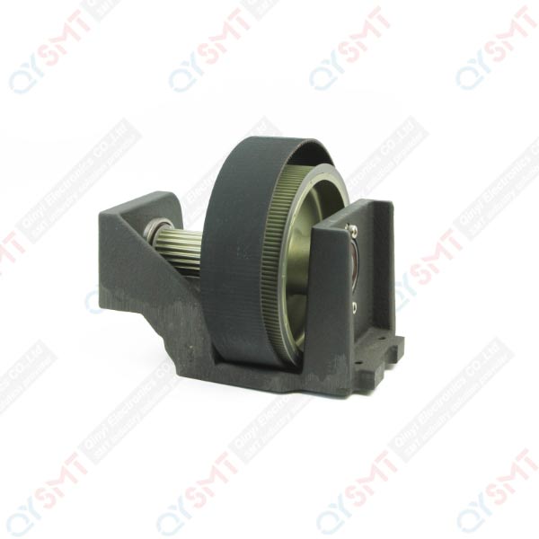 YA PULLEY BRACKET R ASSY