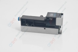 [.03002566] Vacuum unit